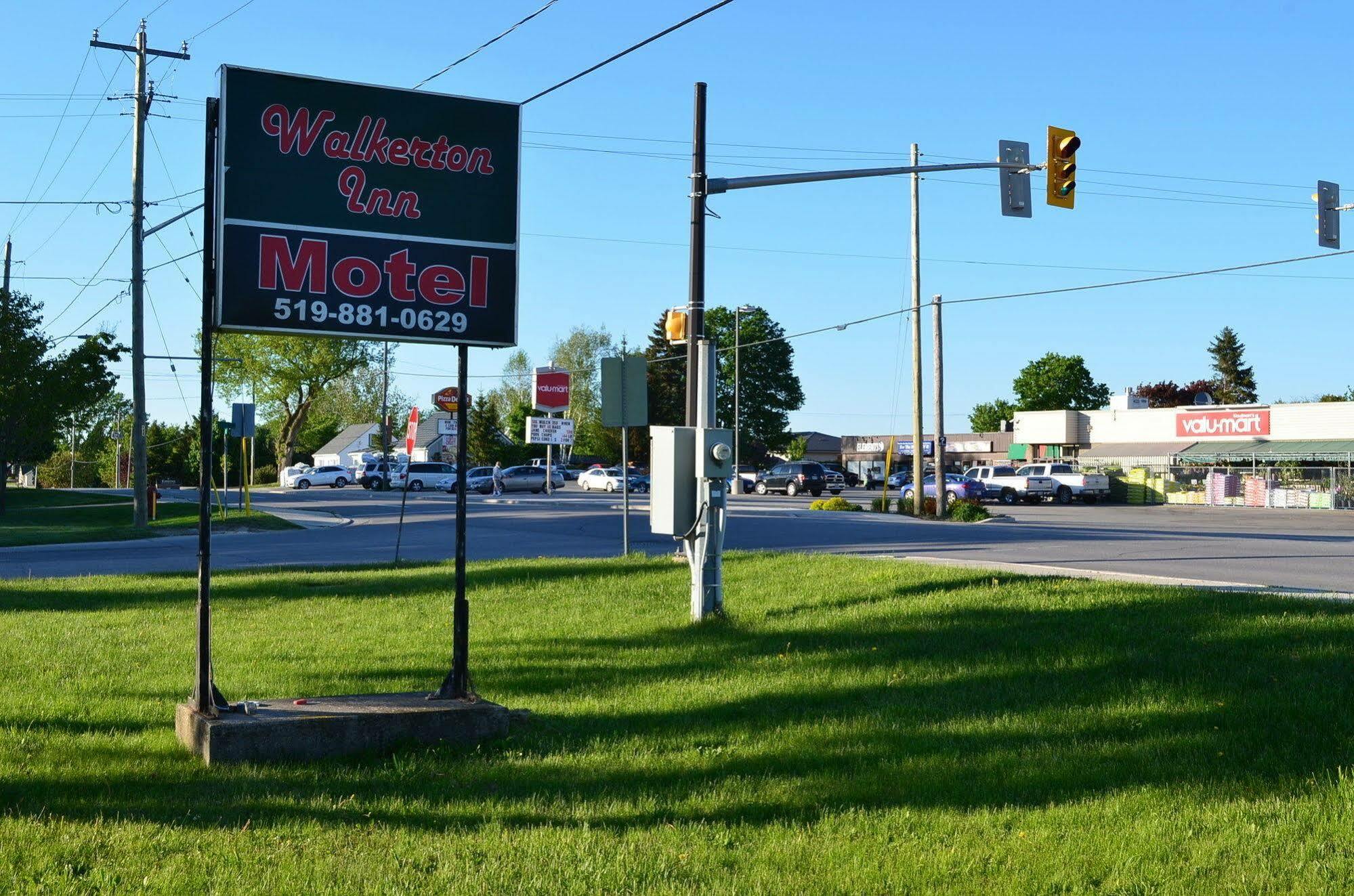 Walkerton Inn Motel Exterior photo